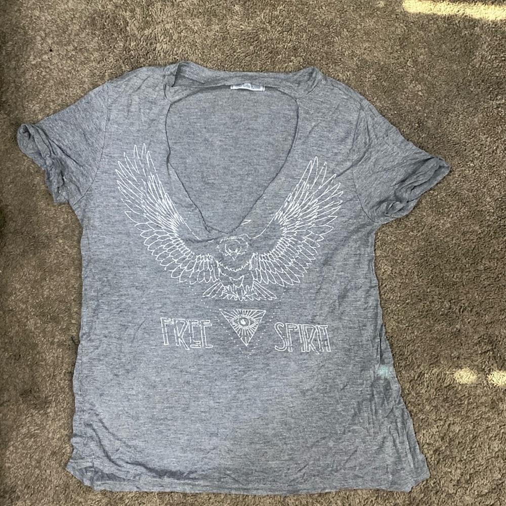 Women t shirt size small